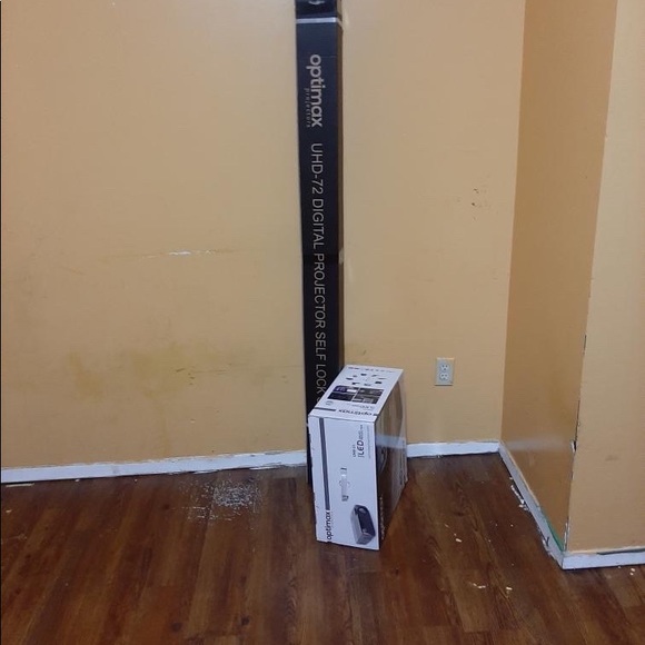 Optimax Projector 4K - Picture 15 of 16